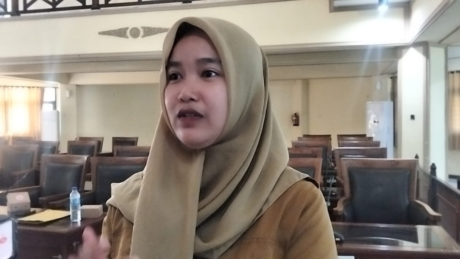 6 Bulan Nunggu NIP PPPK, Guru Honorer di Lombok Barat Urunan Berangkat ke Kementerian