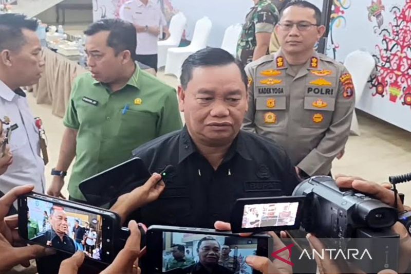 Dua Helikopter Water Bombing BNPB Siaga di Sampit, Prioritaskan Titik Api Tanpa Akses Darat di Kotim