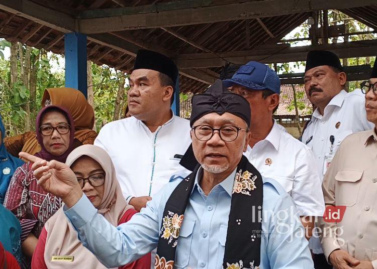 Zulhas Pilih Bicara Lele saat Ditanya SPPG Blora Pakai MinyaKita, 19 Siswa SD Keracunan Usai Makan MBG