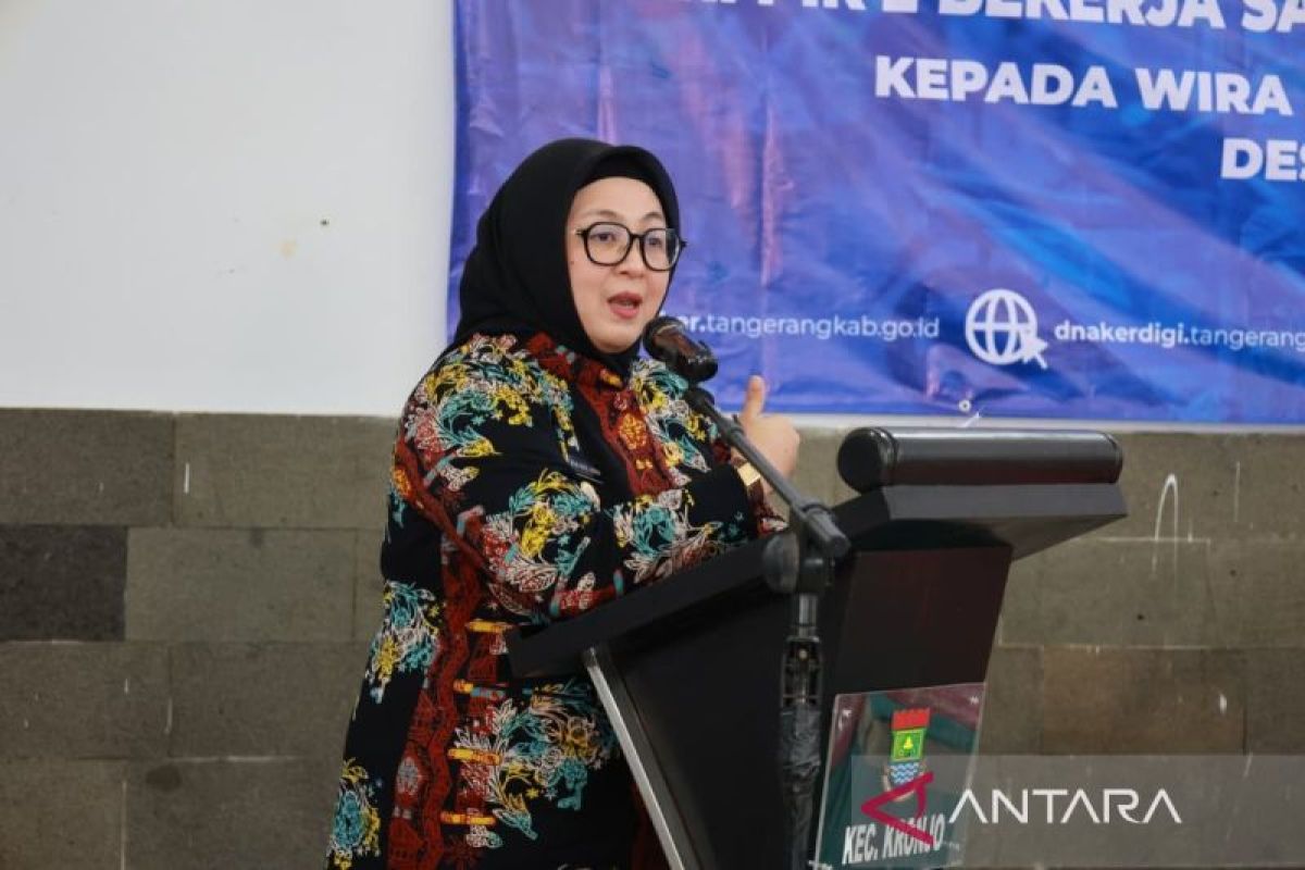 Pemkab Tangerang Salurkan 8 Set Peralatan Usaha untuk 16 Ibu-Ibu Wirausaha Baru di Kronjo, Dorong Ekonomi Berkelanjutan