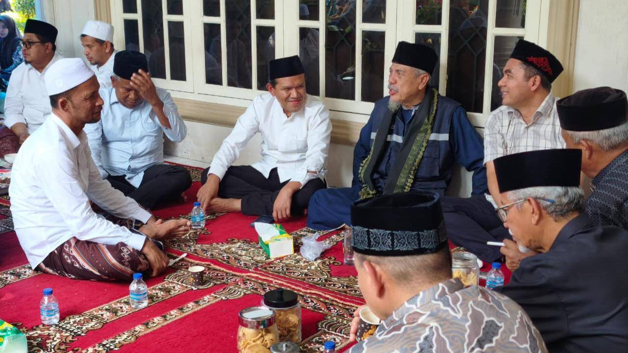 Wagub Aceh Fadhlullah Hadiri Haul ke-4 Abu Tumin di Bireuen, Kenang Warisan Ilmu untuk Generasi