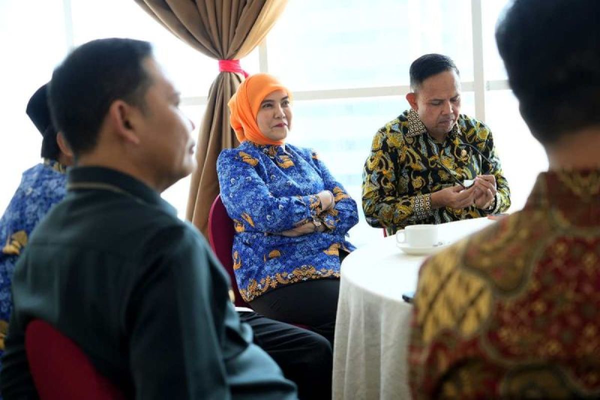Komite III DPD RI Serap Aspirasi RUU Guru dan Dosen di Makassar, Wawali Soroti Nasib Pendidik Kepulauan