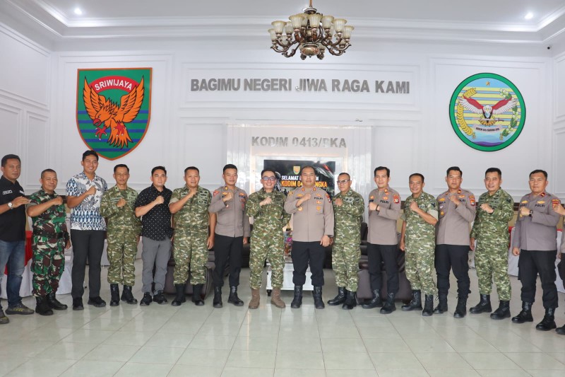 Kapolres Bangka Tengah Sambangi Kodim 0413/Bangka, Perkuat Sinergi TNI-Polri Jaga Kamtibmas di Bateng