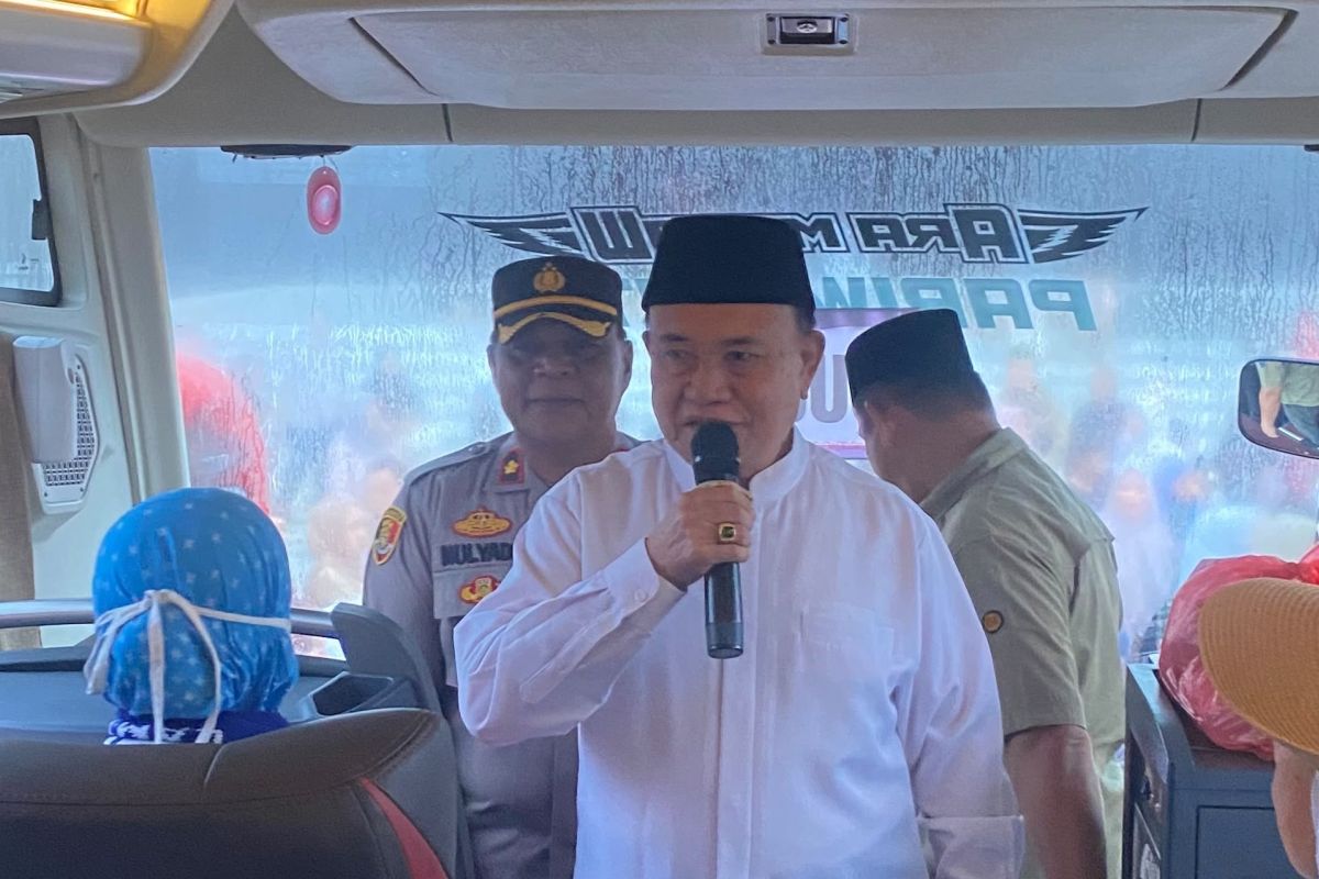 206 Jamaah Haji Lampung Barat Tiba di Tanah Air, Disambut Wakil Bupati di Masjid Bintang Mas