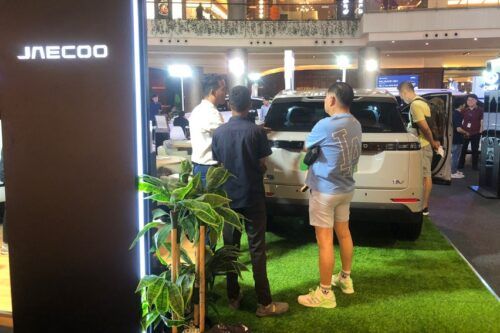 JAECOO J5 EV dan J8 SHS-P Dipamerkan di PIK Avenue, Biaya Operasional Harian Diklaim Rp9.600