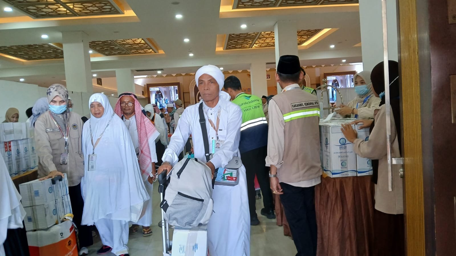 Dua Jamaah Haji NTB Meninggal di Tanah Suci, 389 Kloter 12 Tiba di Lombok dengan Sejumlah Temuan Kesehatan