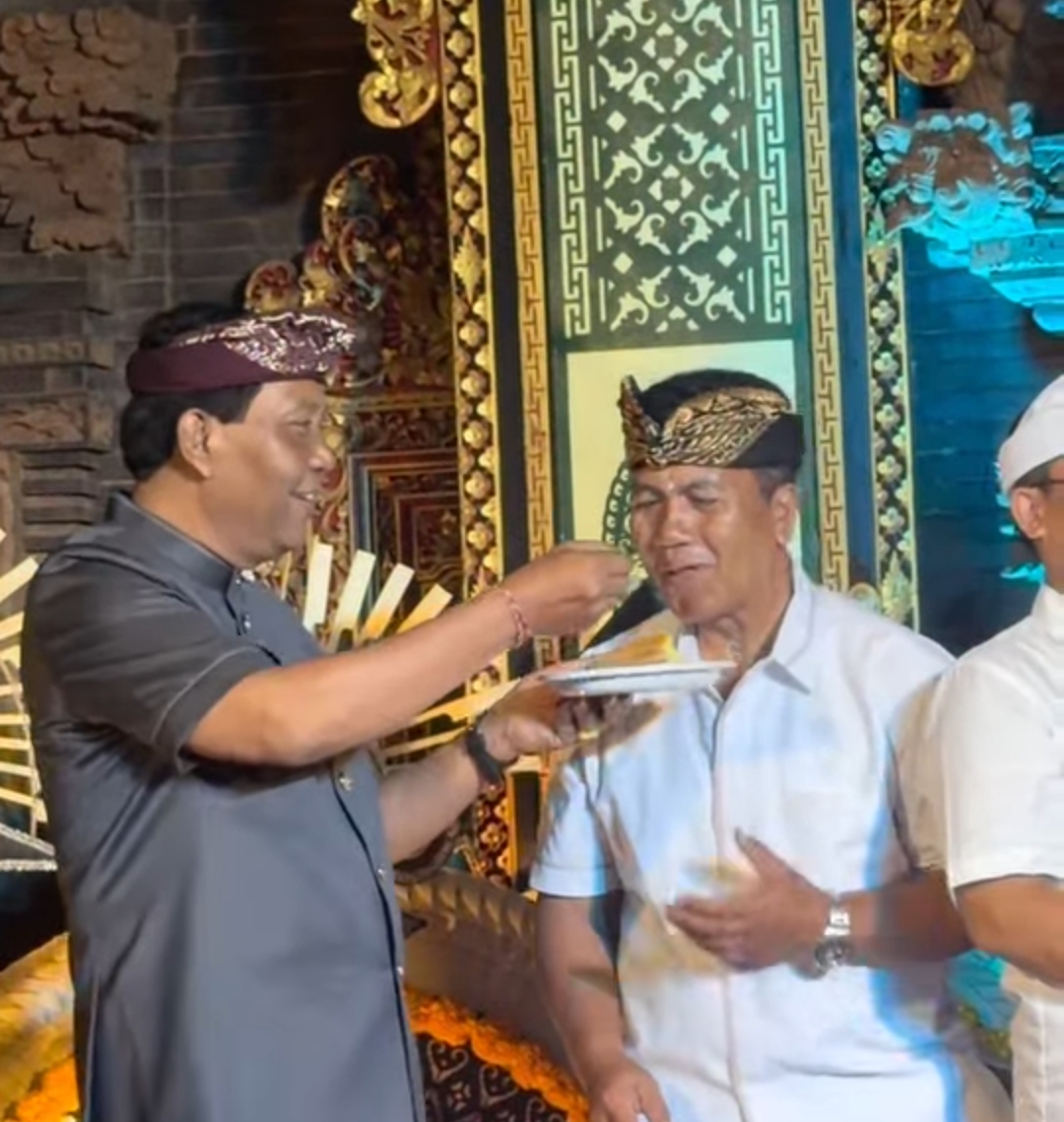 Ketua DPRD Badung I Gusti Anom Gumanti Hadiri HUT ke-50 ST. Mandala Kerthi di Banjar Pering Kuta, Rangkaian Lomba hingga Tirta Yatra Meriahkan Perayaan