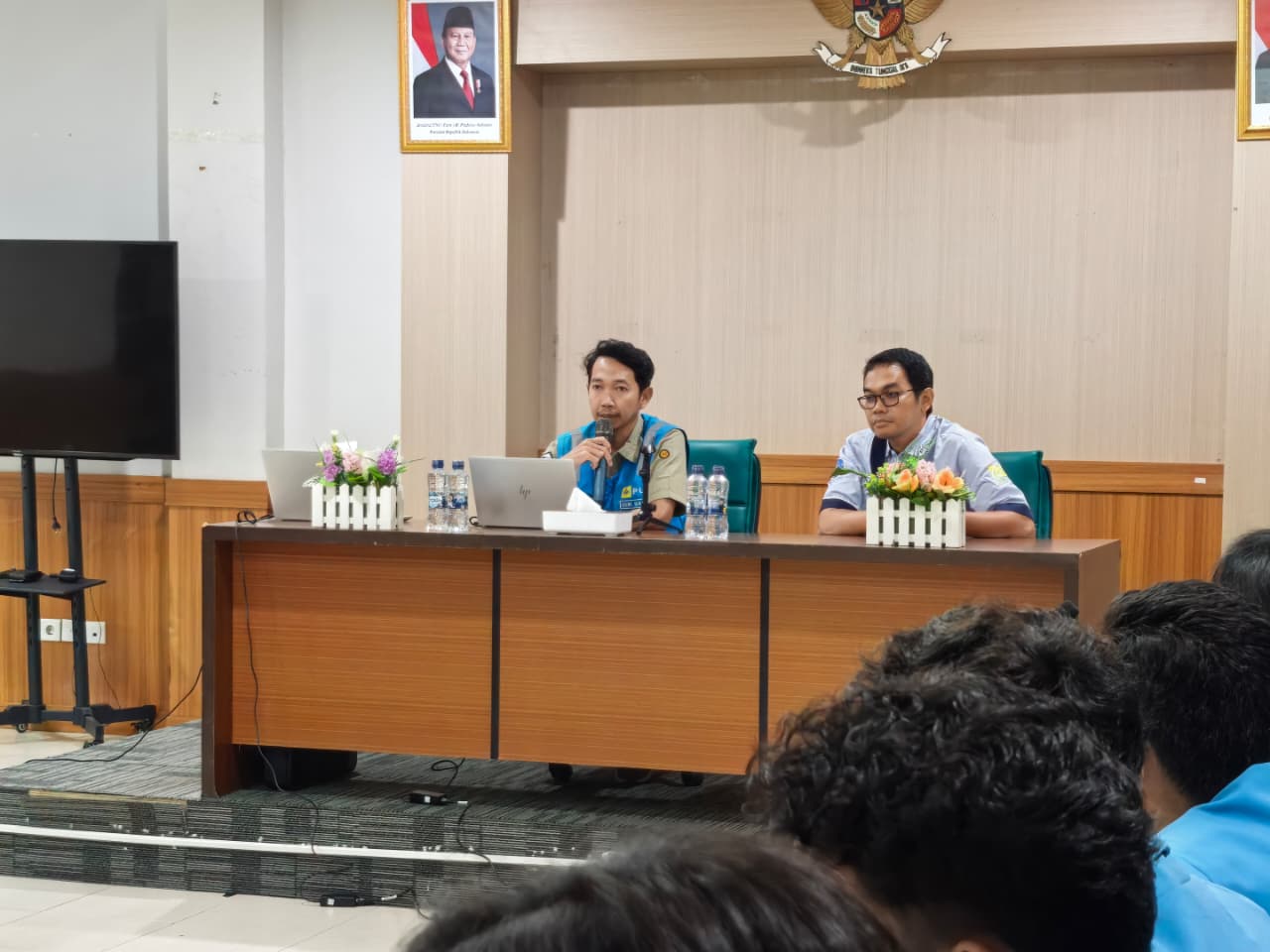 PLN ULTG Bangka Edukasi 25 Mahasiswa UBB soal Keselamatan di Sekitar SUTT 150 kV di Gardu Induk Air Anyir