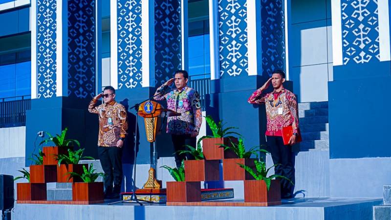 Peringatan Harganas ke-33 di Ternate, Kakanwil Kemenkum Malut Soroti Ancaman Digital yang Masuk ke Ruang Keluarga