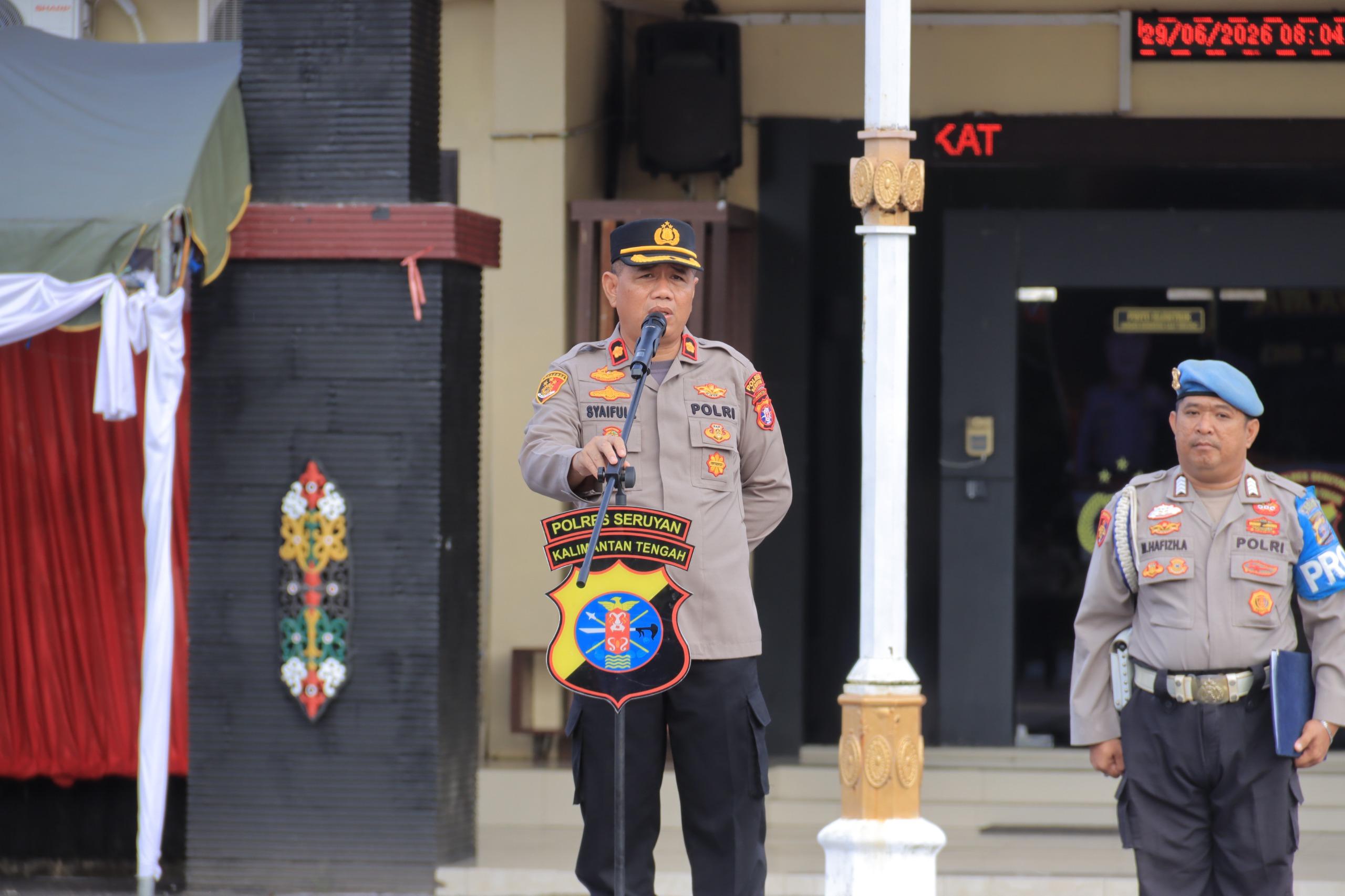 Wakapolres Seruyan Pimpin Apel Pagi, Disiplin Personel dan Kebersihan Kantor Jadi Sorotan Utama