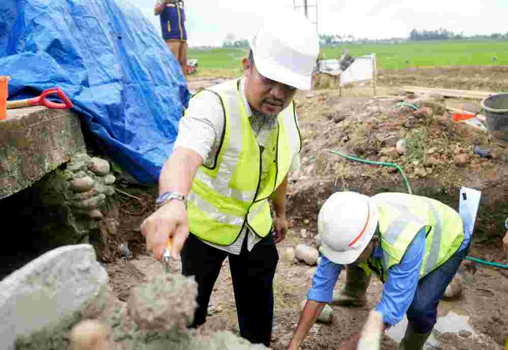 Gubernur Sulsel Andi Sudirman Resmikan Rehabilitasi Irigasi Bontonyeleng di Bulukumba, Target Airi 1.200 Hektare Sawah