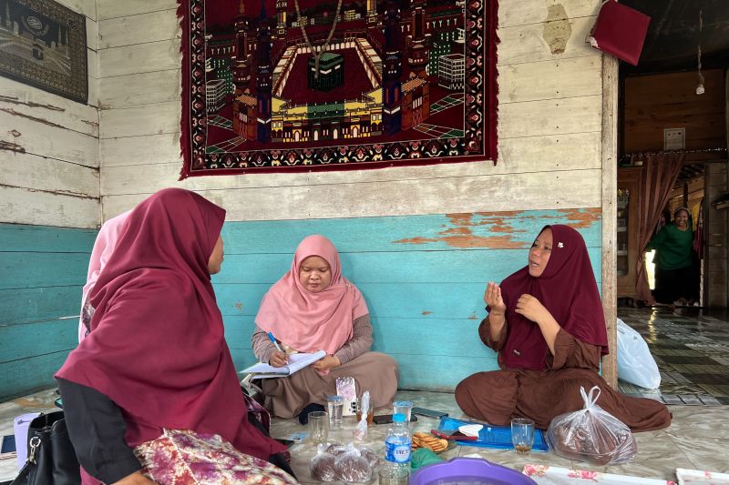 YBM PLN Perkuat Daya Saing UMKM Gula Aren Banjar melalui Pendampingan Mutu dan Kemasan