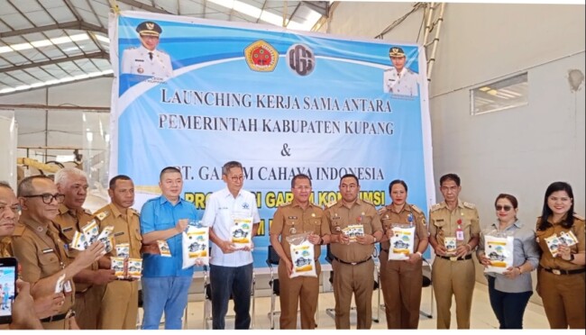 Bupati Kupang Luncurkan “Garam Kupang Emas”, Produk Kedua dalam Dua Pekan, Targetkan Ritel Modern dan Pasar Jakarta