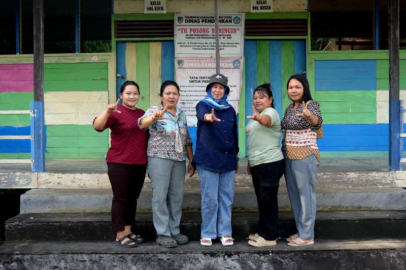 Bunda PAUD Barito Utara Hj Maya Savitri Shalahuddin Kunjungi Guru di Muara Mea, Apresiasi Dedikasi di Wilayah Pedalaman
