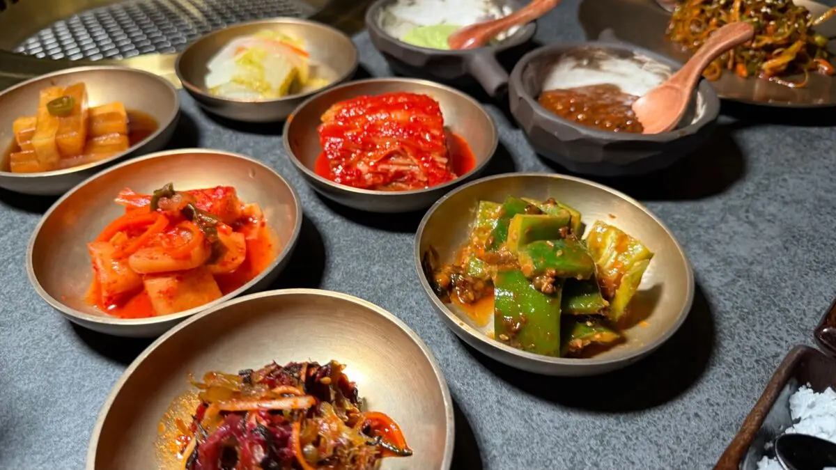 5 Restoran Korea Terbaik di Bekasi: Dari BBQ Pojangmacha hingga Tteokbokki Otentik, Saus Gochujang Juara
