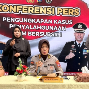 Polda Sumbar Tangkap Pria di Padang yang Nekat Timbun 1.350 Liter Bio Solar Bersubsidi, Beraksi Pakai Pompa Mesin