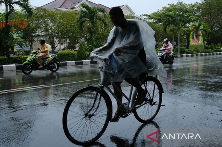 BMKG Peringatkan Hujan Ringan hingga Sedang di Sumut Sore-Malam Ini, Langkat dan Asahan Terdampak