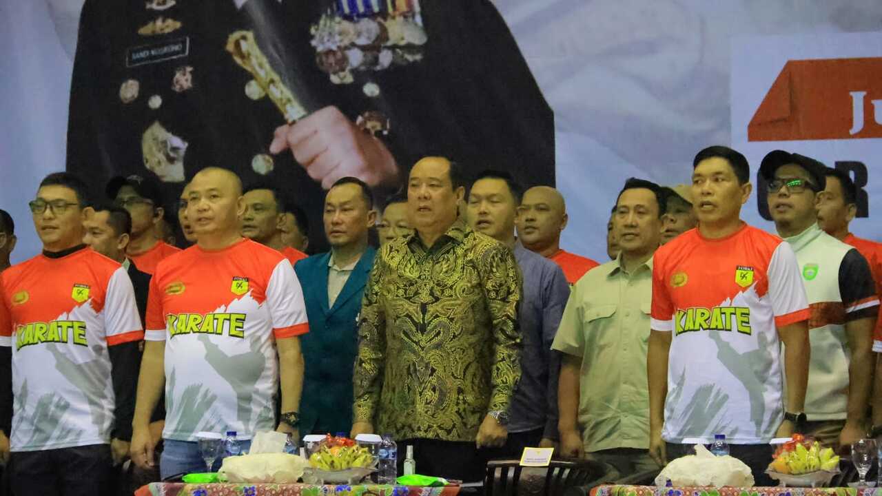 Wagub Sumsel Cik Ujang Buka Kejuaraan Karate Piala Kapolda 2026, Ratusan Karateka Ramaikan GOR PSCC Palembang