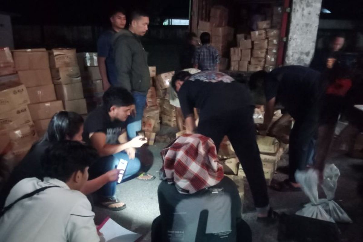 Sopir Truk diimingi Upah Rp13 Juta Kirim 600 Kg Pasir Timah Ilegal ke Jakarta, Polres Belitung Terbitkan DPO
