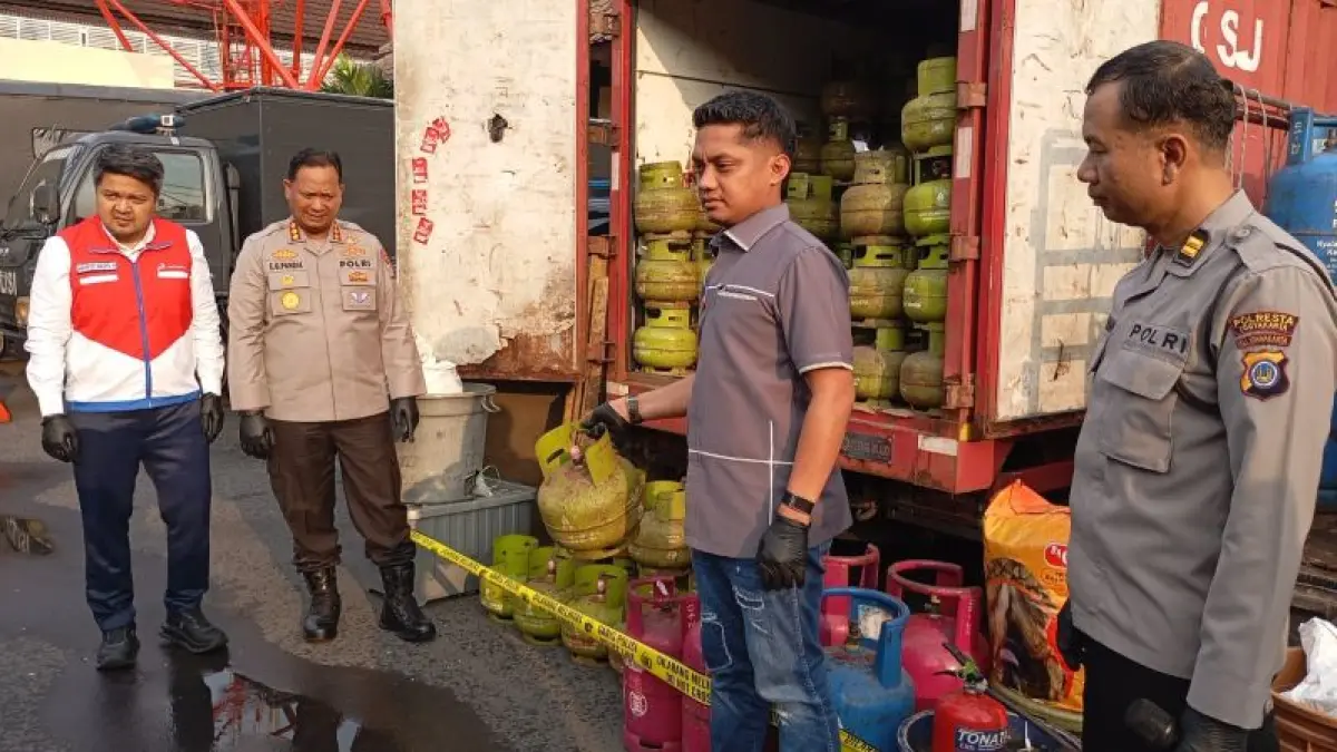 Rumah Kontrakan di Warungboto Jadi Lokasi Pengoplosan LPG Non Subsidi, Polresta Jogja Amankan Pelaku dan Catat Kerugian Negara Puluhan Juta Rupiah