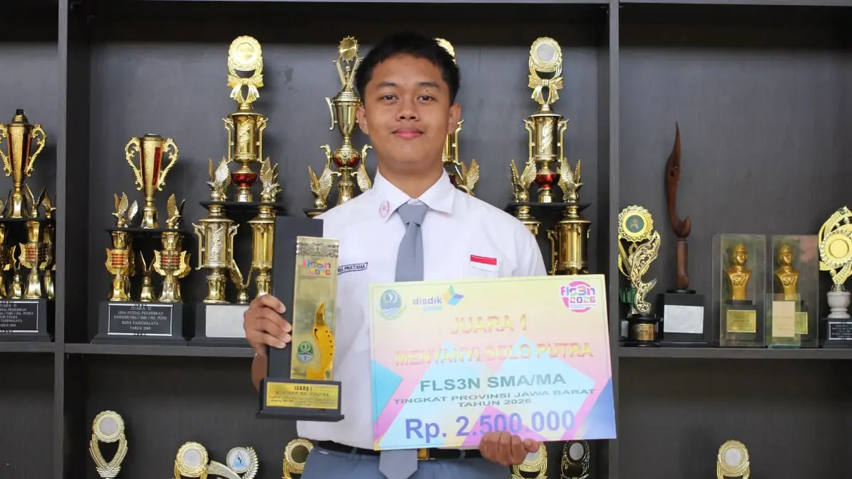 Dua Siswa SMAN 2 Tasikmalaya Juara FLS3N Jabar, Sabet Juara Komik Digital dan Solo Vokal Putra