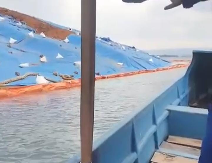 Kepala UPTD Pelabuhan Weda Diperiksa Polda Malut Buntut Tenggelamnya 8.007 Ton Ore Nikel di Teluk Weda