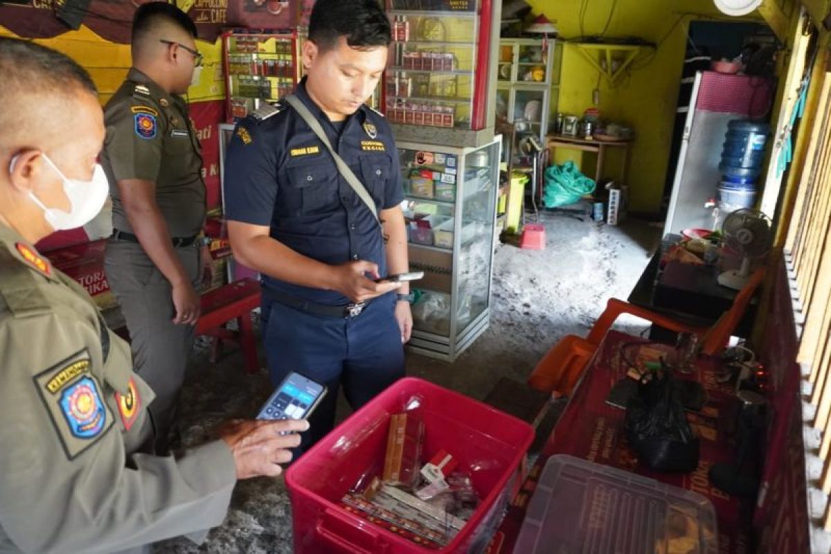 Satpol PP Lamongan dan Bea Cukai Amankan 6.776 Batang Rokok Ilegal dari Empat Kecamatan