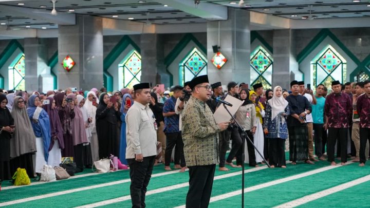 Wali Kota Makassar Munafri Arifuddin Lantik 153 Imam Kelurahan, Dapat Insentif dan Jaminan BPJS Ketenagakerjaan