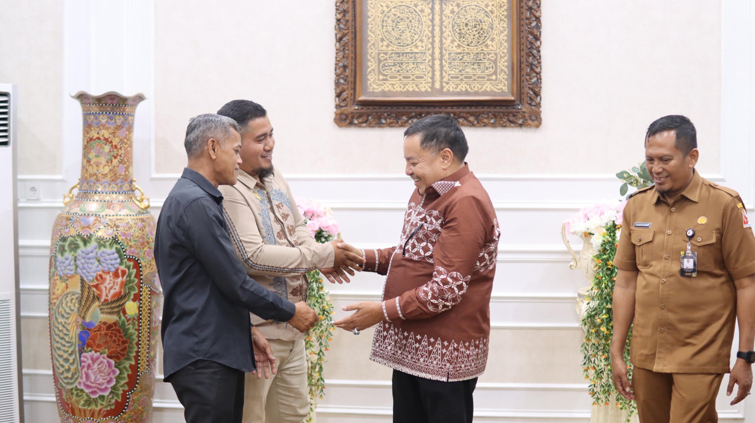 Pemkab Nagan Raya Pertahankan Predikat Badan Publik Informatif dari Komisi Informasi Aceh dengan Nilai 92,1
