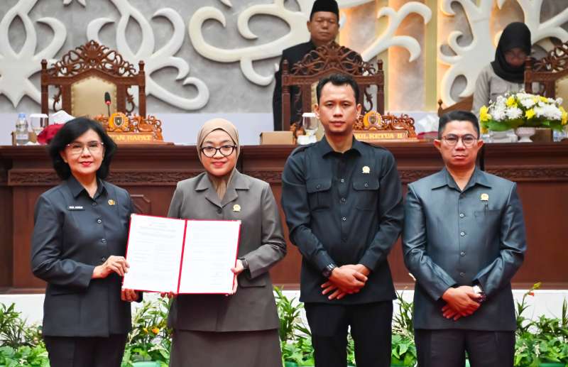 DPRD Kalteng dan Pemprov Sepakati Raperda Pertanggungjawaban APBD 2025, Pj Sekda: Perkuat Tata Kelola Keuangan Daerah