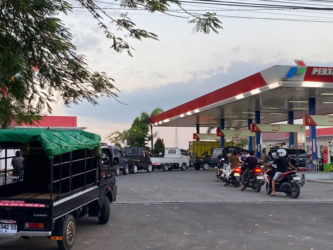 Kapal BBM 7.600 KL Dikabarkan Masuk Lombok, Stok Pertalite di SPBU Praya Kembali Aman Setelah Sempat Menunggu
