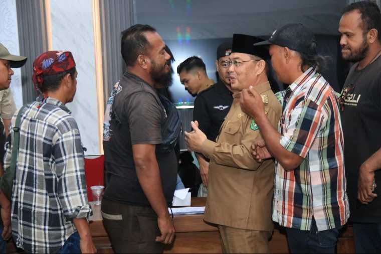 Gubernur Kalbar Ria Norsan Panggil Sopir ke Istana, Janji Tindak Tegas SPBU Nakal dan Pelangsir Solar Subsidi