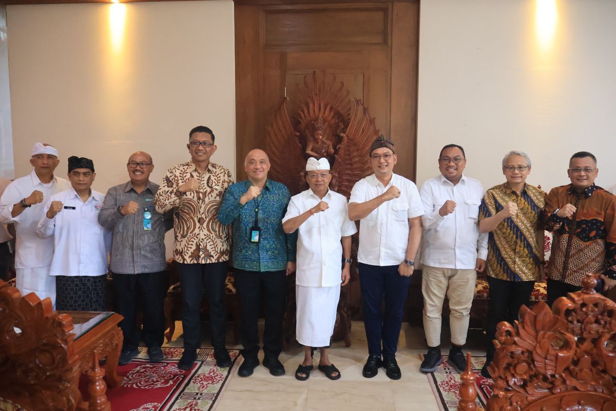 Gubernur Bali Wayan Koster Siapkan Provinsi Jadi Percontohan Reformasi Sistem Rujukan Kesehatan Nasional