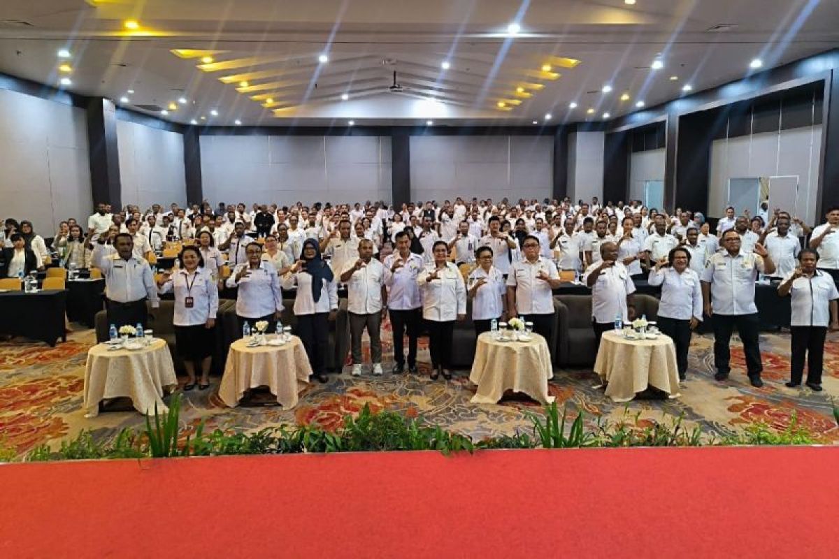 Pemprov Papua Percepat Realisasi APBD 2026, Monitoring Meja Jadi Alat Deteksi Dini Hambatan Program
