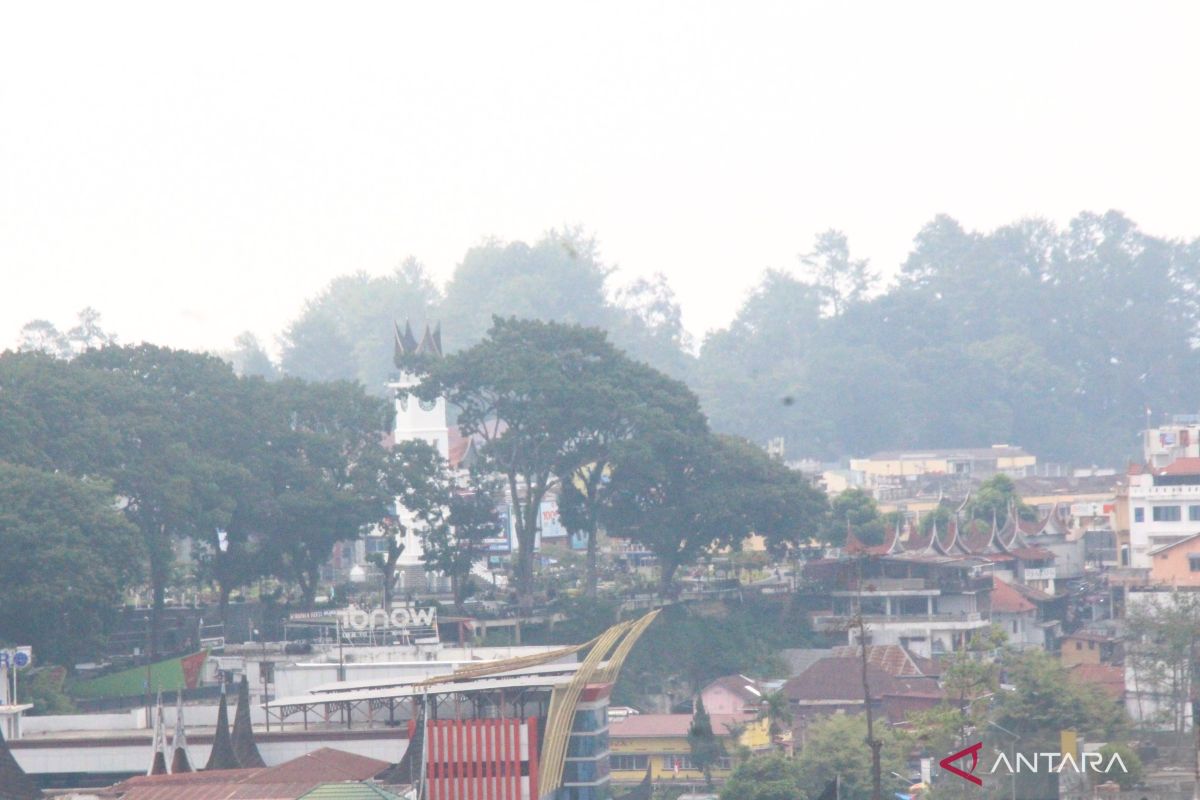 Indeks Kualitas Udara Bukittinggi Capai 159, Legislator Minta Pelajar Dialihkan ke PJJ hingga Kondisi Membaik