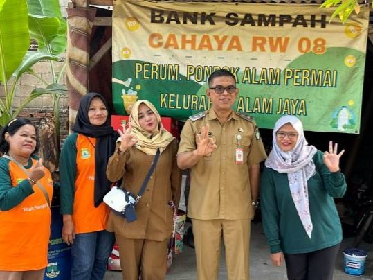 DLH Kota Tangerang Sediakan Dropbox Sampah Elektronik di Bank Sampah Cahaya Alam Jaya, Tampung Limbah B3 Rumah Tangga hingga 20 Kg