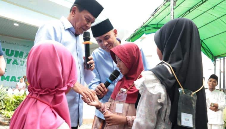 Bupati Tangerang Maesyal Rasyid Hadiri Khitanan Massal di Sindang Jaya, Apresiasi Kegiatan Sosial Satu Dekade