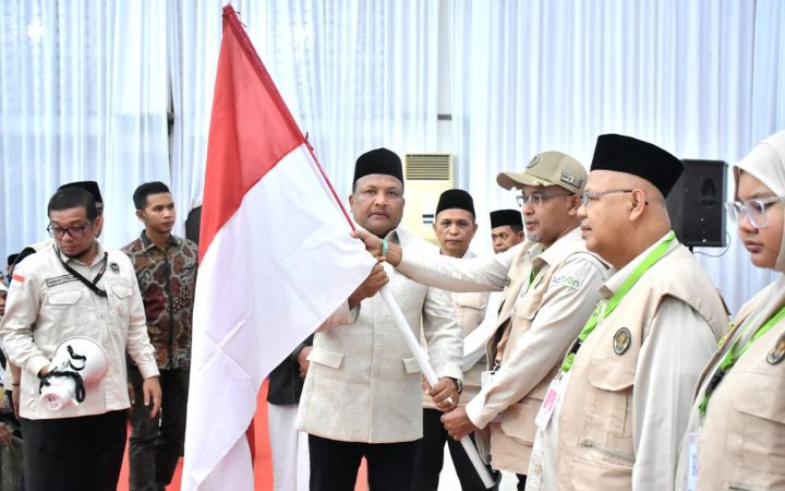 393 Calon Jemaah Haji dari Bireuen, Aceh Besar, dan Gayo Lues Diberangkatkan, Termuda Usia 19 Tahun