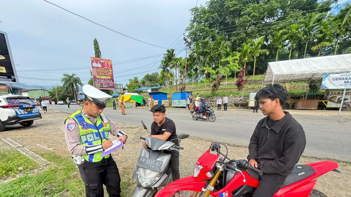 Razia Knalpot Brong di Bengkayang: Polisi Tilang Puluhan Pengendara, Operasi Akan Berlanjut