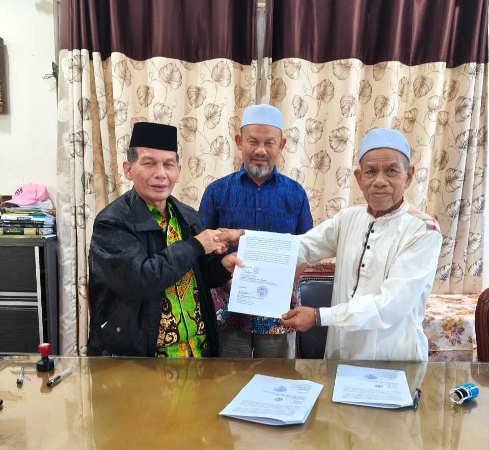 PWM Aceh Teken MoU dengan Perusahaan Malaysia, Ekonomi Umat Berbasis Industri Jahit Mukena dan Jilbab Siap Bangkit