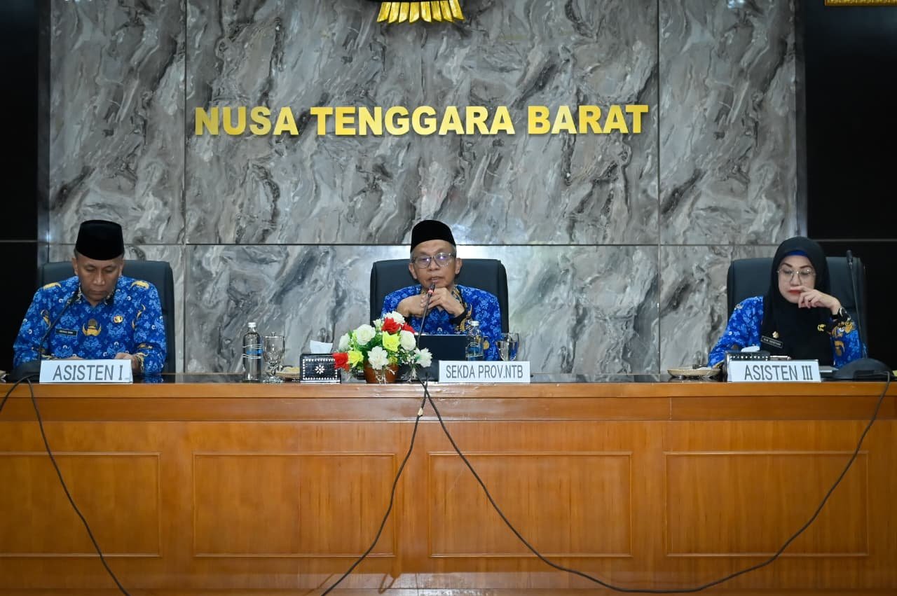Sekda NTB Minta Aparatur Hapus Ego Sektoral, Desa Berdaya Jadi Ujung Tombak Pengentasan Kemiskinan Ekstrem