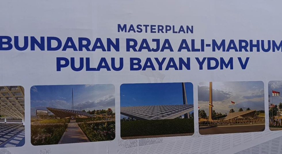 Filosofi Tanjak dan Tepak Sirih di Bundaran Raja Ali Marhum Pulau Bayan Batam, Simbol Kehormatan hingga Keramahan Melayu