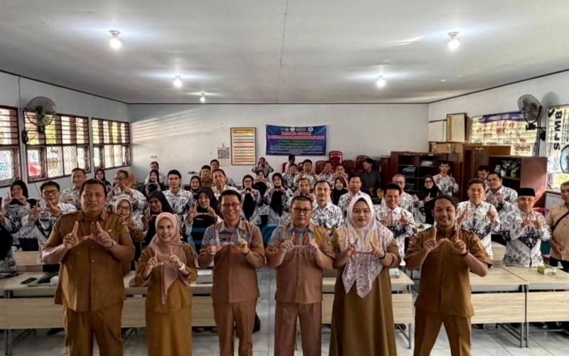 Kepala SMP di Bengkulu Selatan Kini Bisa Teken Dokumen dari Mana Saja Lewat Tanda Tangan Elektronik, Ini Manfaatnya