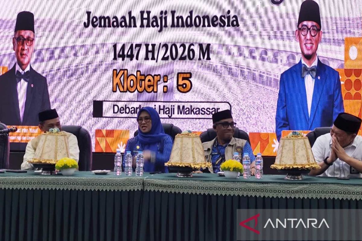 Bupati Gowa Jemput Langsung 392 Jamaah Haji Kloter 5 Debarkasi Makassar, Satu Warga Wafat di Madinah