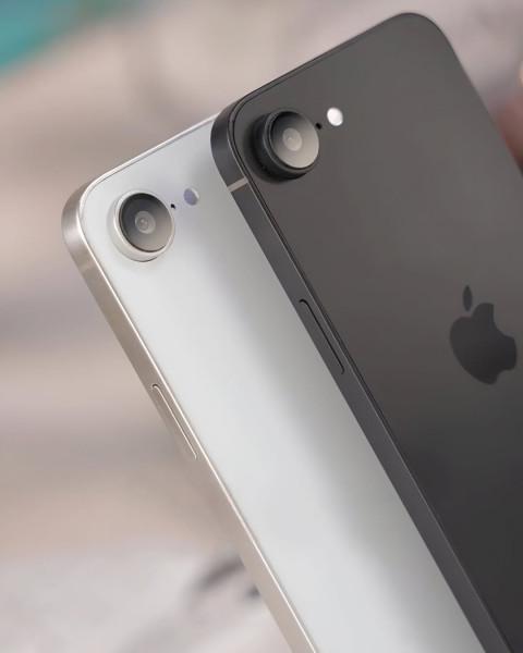 iPhone SE4 Segera Hadir! Desain Baru yang Bikin Jatuh Cinta