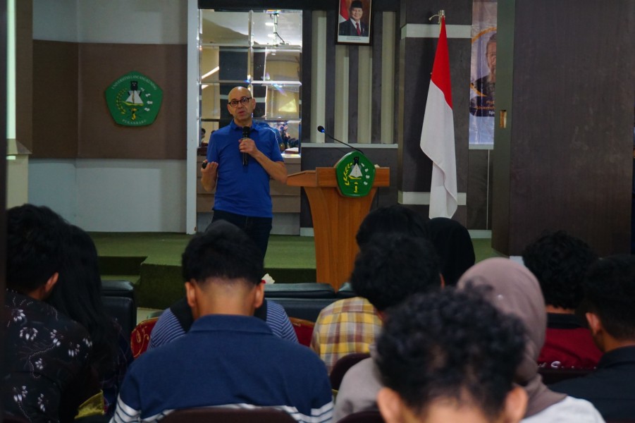 Fakultas Teknik Unilak Gelar Workshop Internasional Bersama Narasumber dari Université de Lille, Prancis
