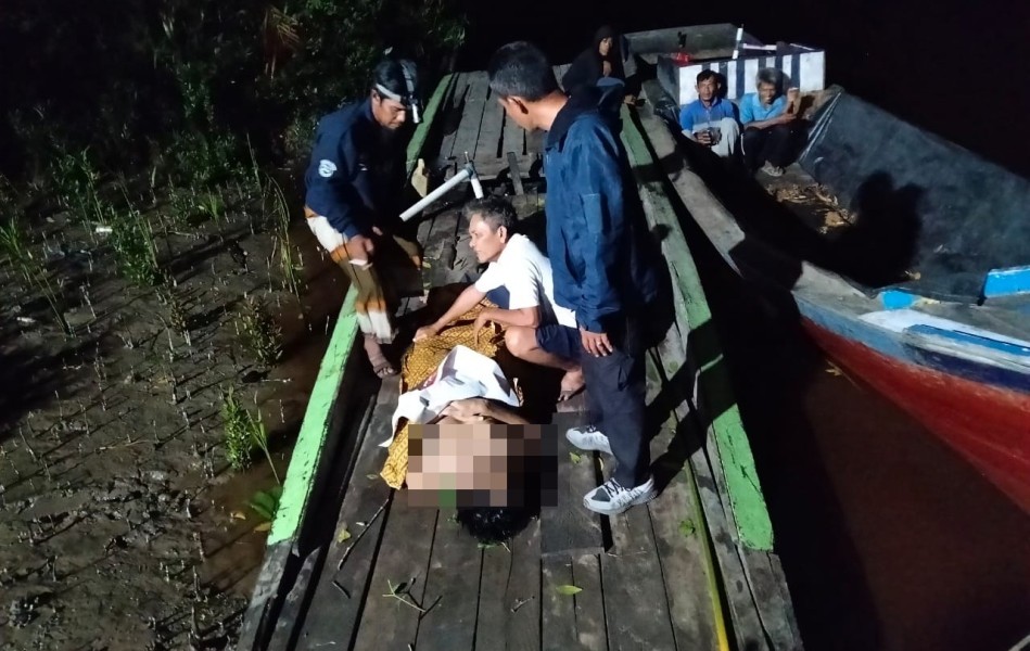 Seorang Pria Diseret Buaya di Dermaga Pelabuhan Sungai Enok