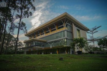 UIR Menjadi Perguruan Tinggi Swasta Terbaik se-Riau Versi EduRank dan 4ICU