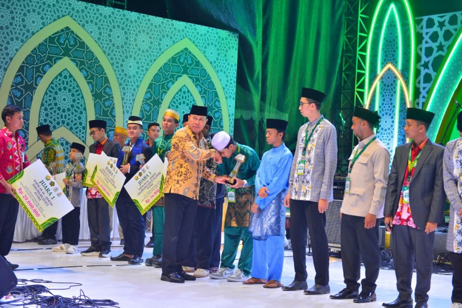 Borong Tiga Terbaik 1 di STQH Nasional XXVIII Kendari, Kafilah Riau Ukir Prestasi Gemilang di Kancah Nasional