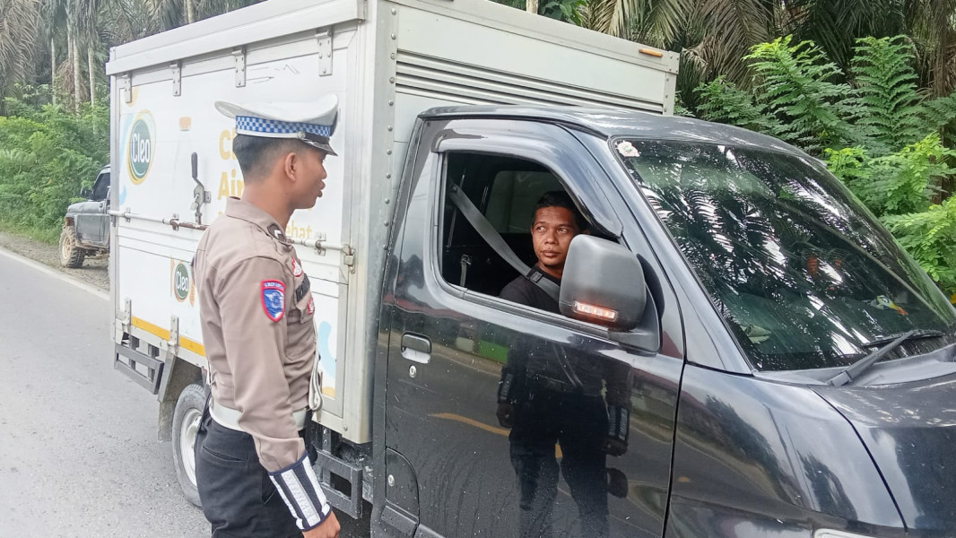 Operasi Keselamatan, Kapolsek Seberida Pimpin Tindak Tujuh Pelanggar Lalin